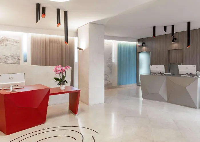 Mercure Roma Centro Colosseo