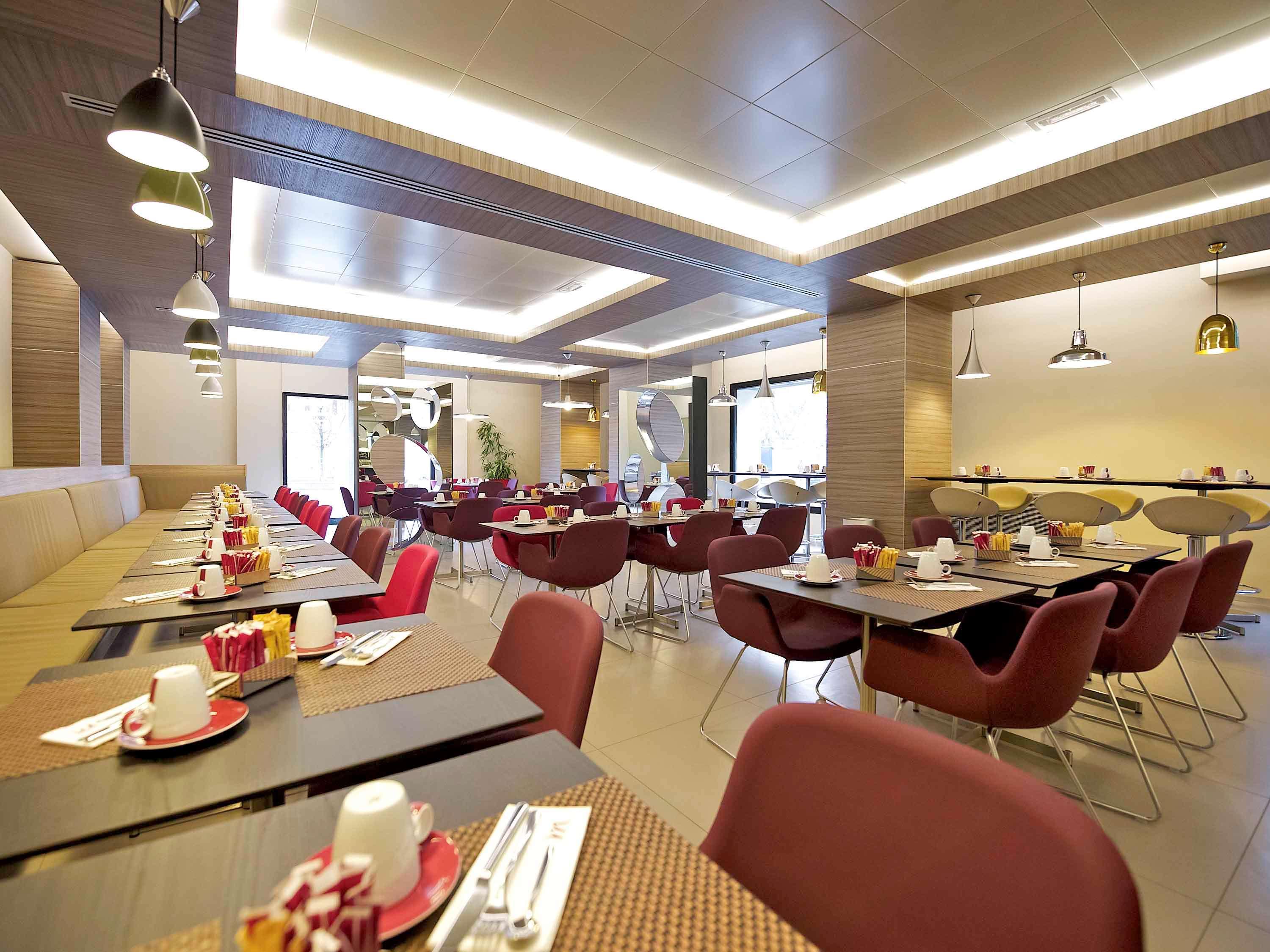 Hotel Mercure Centro Colosseo 4*