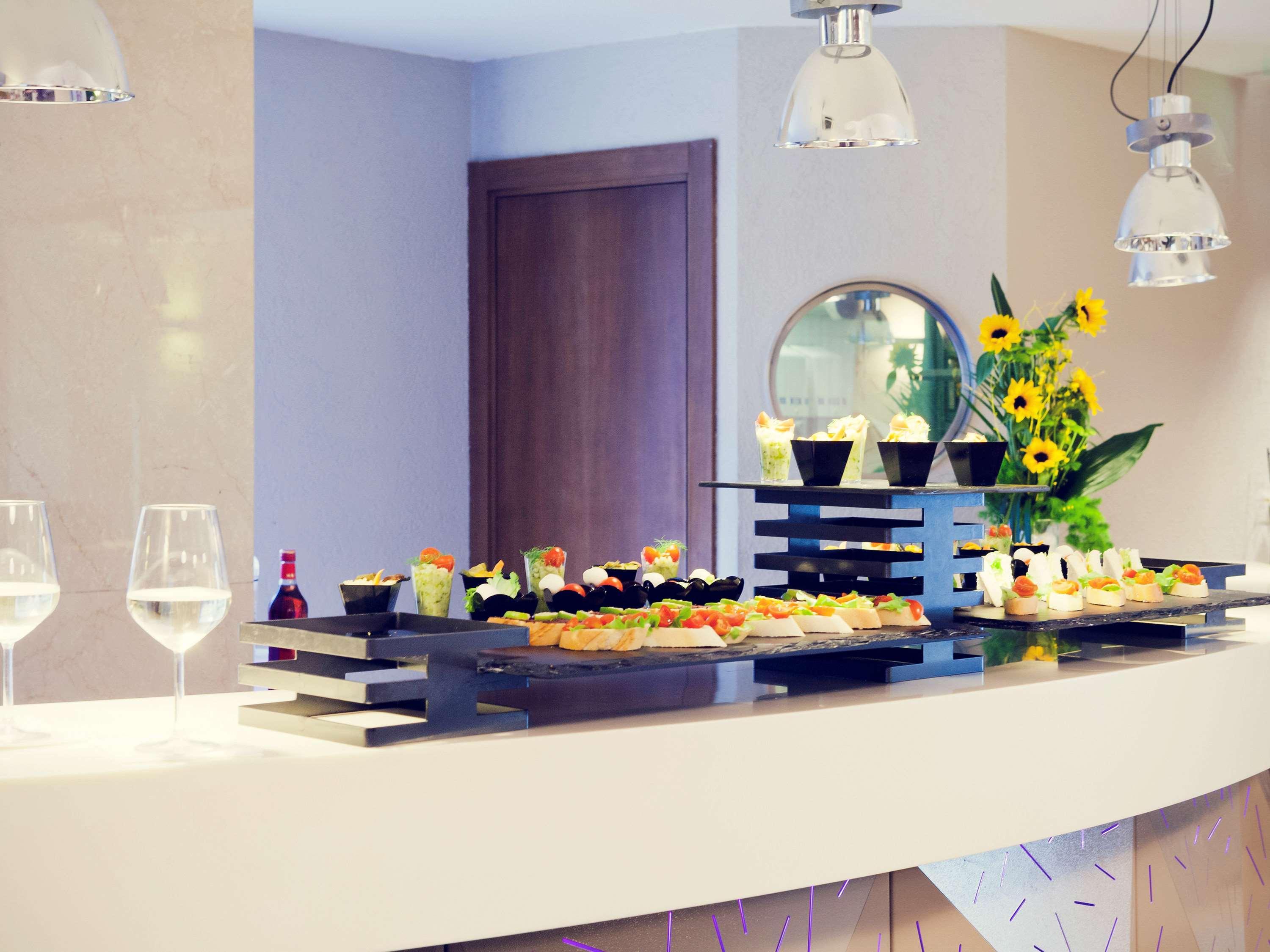 Hotel Mercure Centro Colosseo 4*